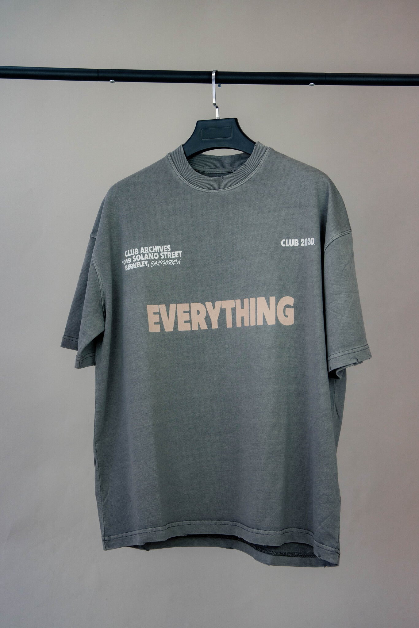 EVERYTHING CLUB ARCHIVES T-SHIRT - GREY