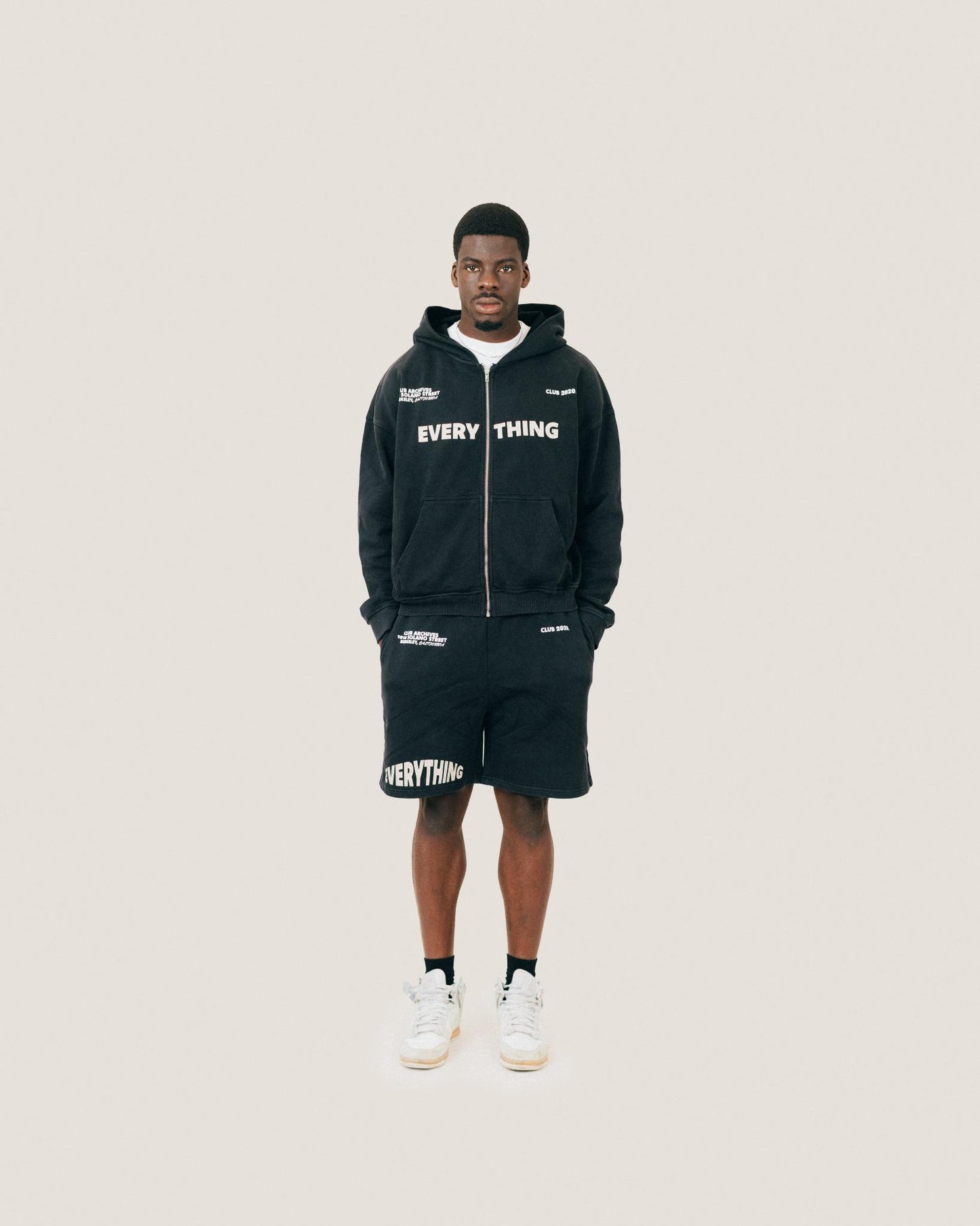 EVERYTHING Club Archives Shorts - Black